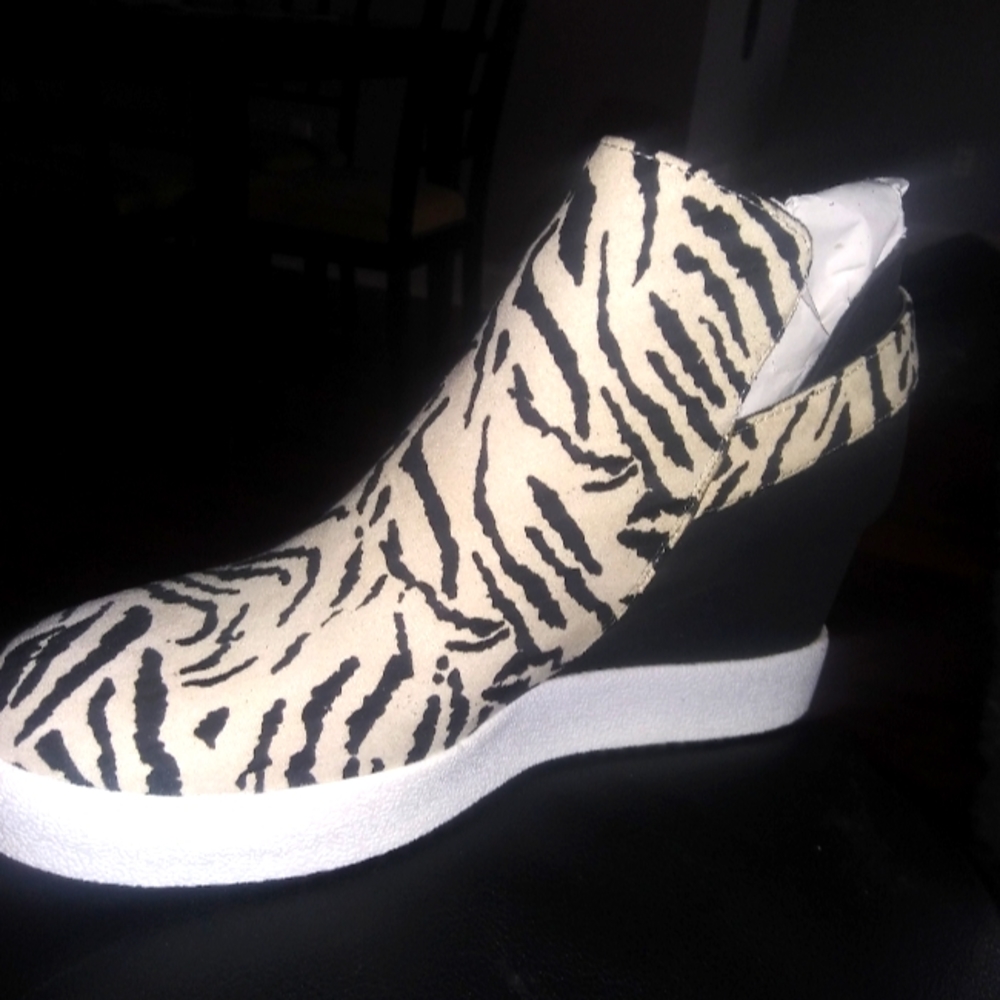 Beautiful Zebra Print Vegan Leather wedge heal sneaker shoes